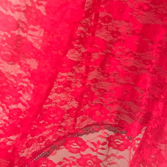 Lingerie slip - Picture 3 of 3